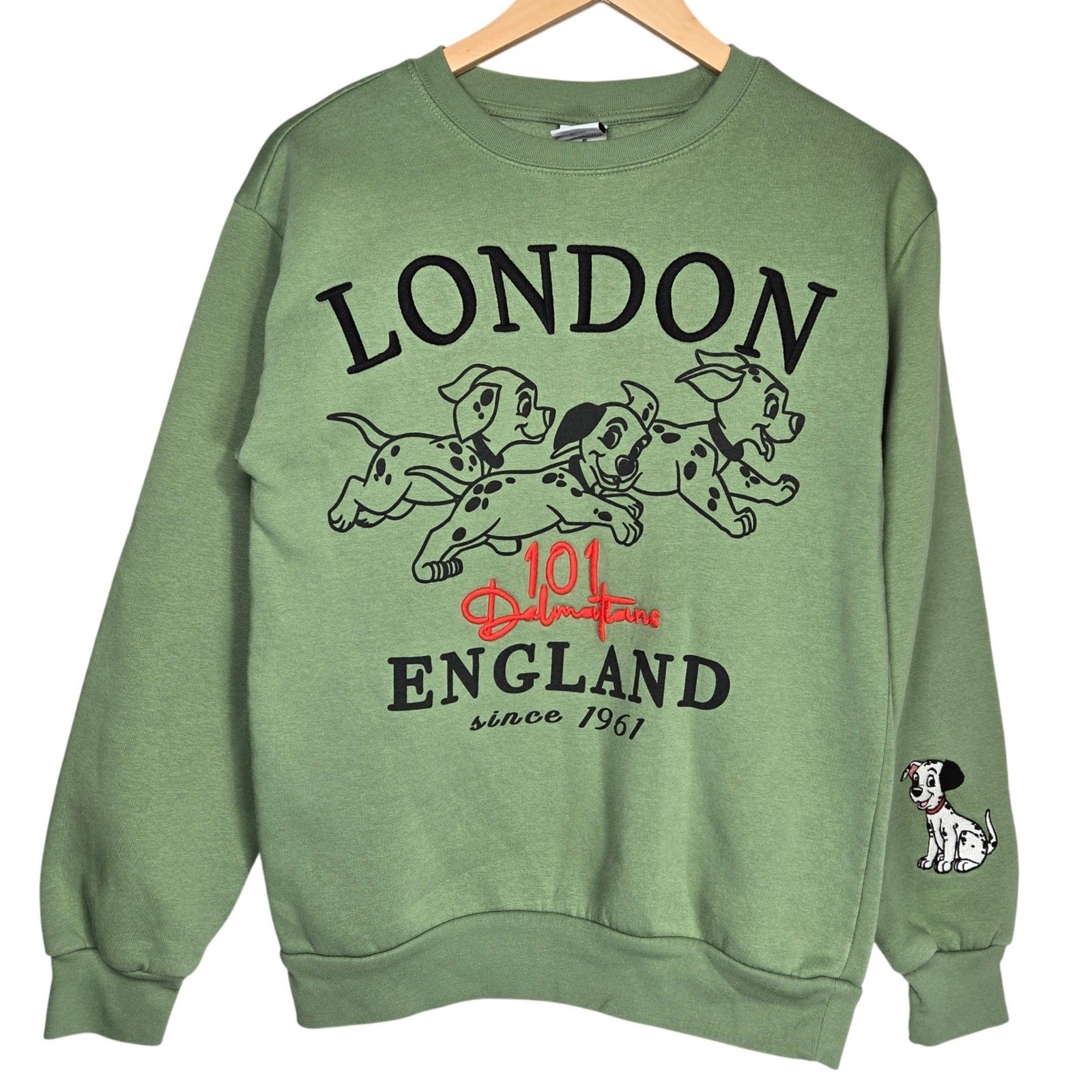 Disney 101 Dalmatians London England Green Graphic Sweatshirt WQSJ060-3L59
