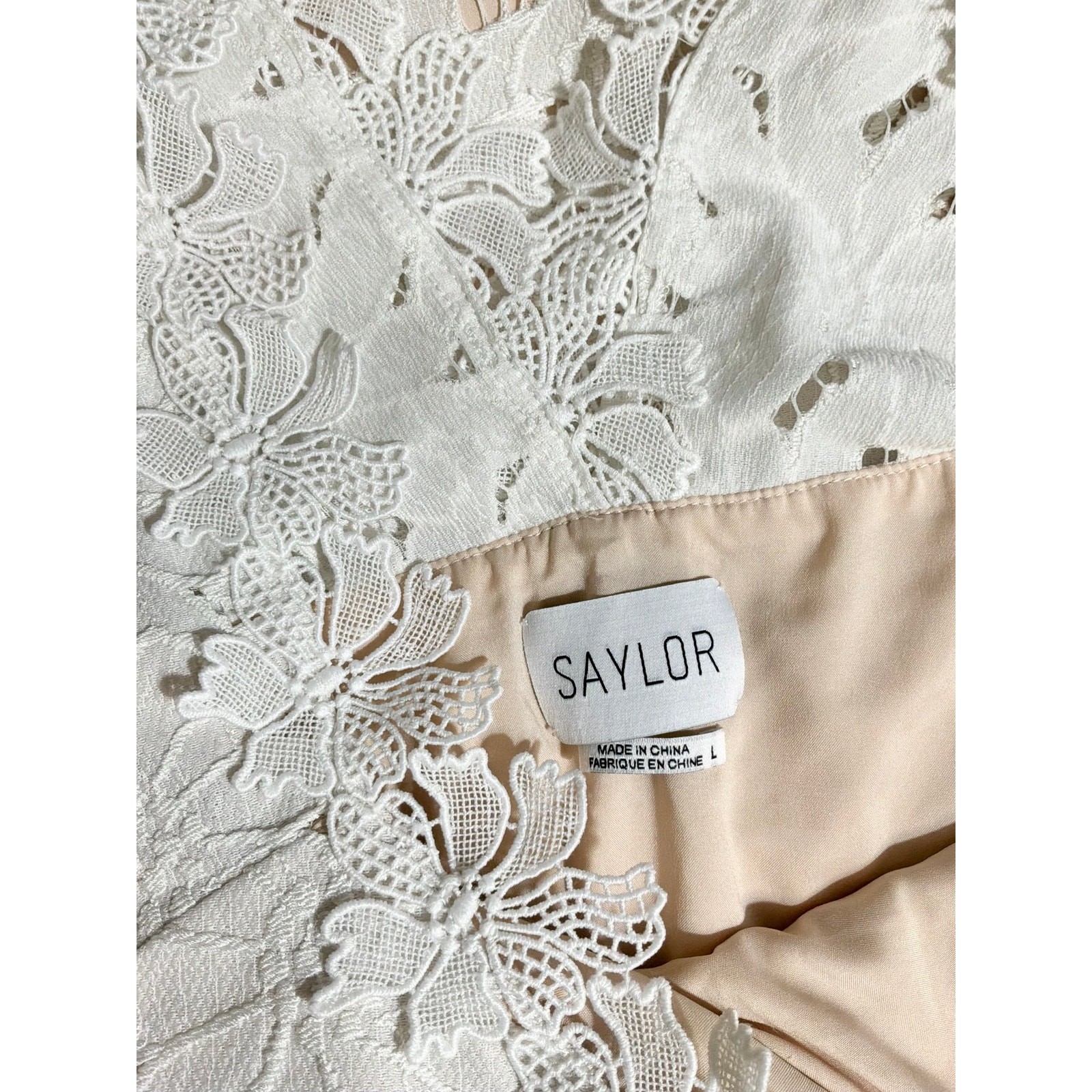 Saylor All-Over-Lace Midi Dress in White Size Large