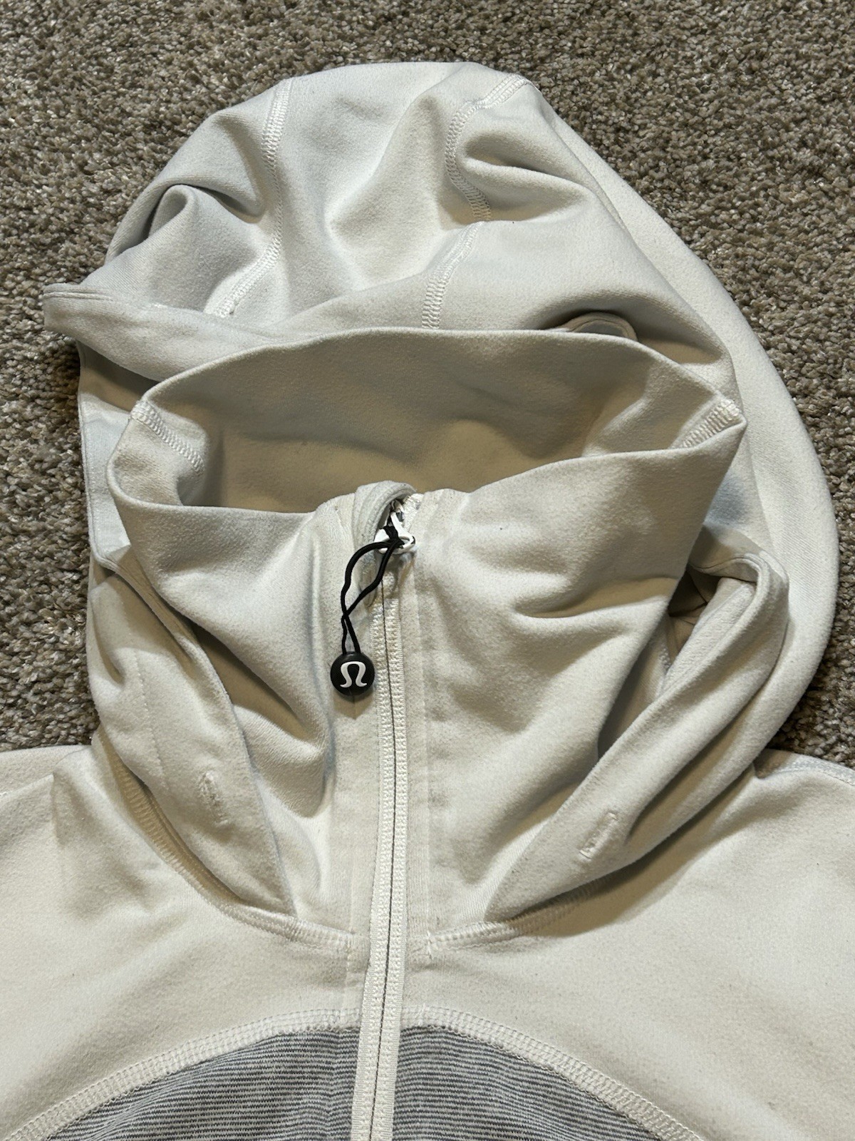 Lululemon Stride Jacket Womens 6 White/Heather Gray Full-Zip Hooded Athleisure