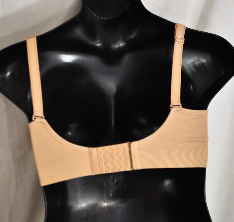 Women’s beige nursing bra size medium 4 way stretch removable padding 3 hooks