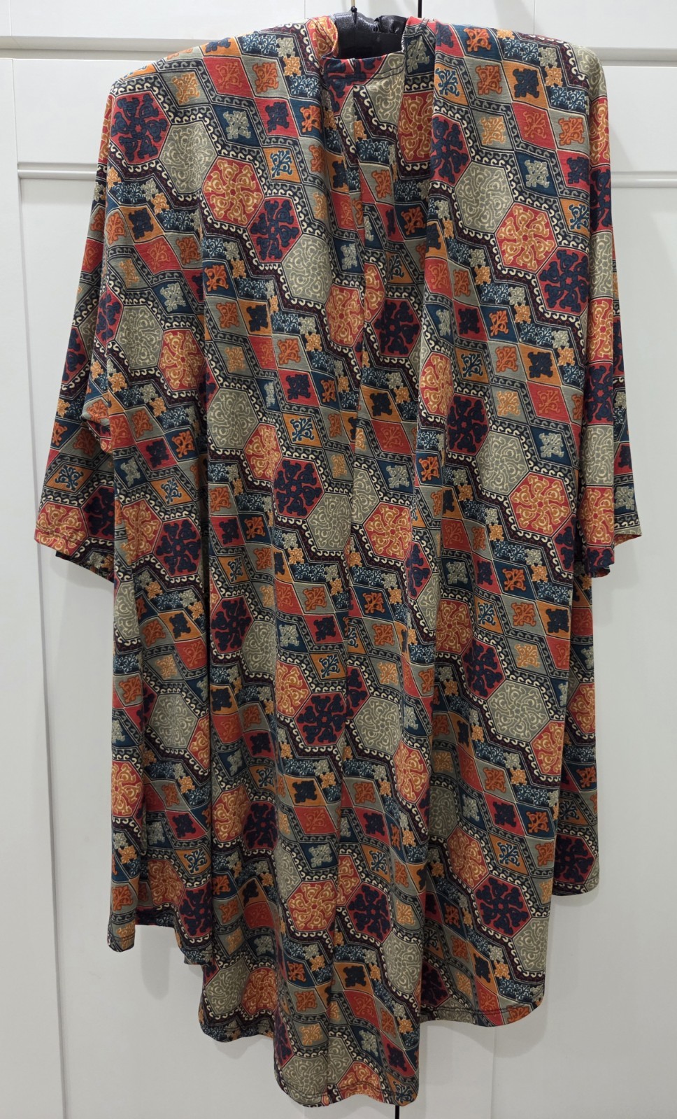 NWOT LuLaRoe Red Gold Green Blue Black Kimono Cardigan Open Front Size Small