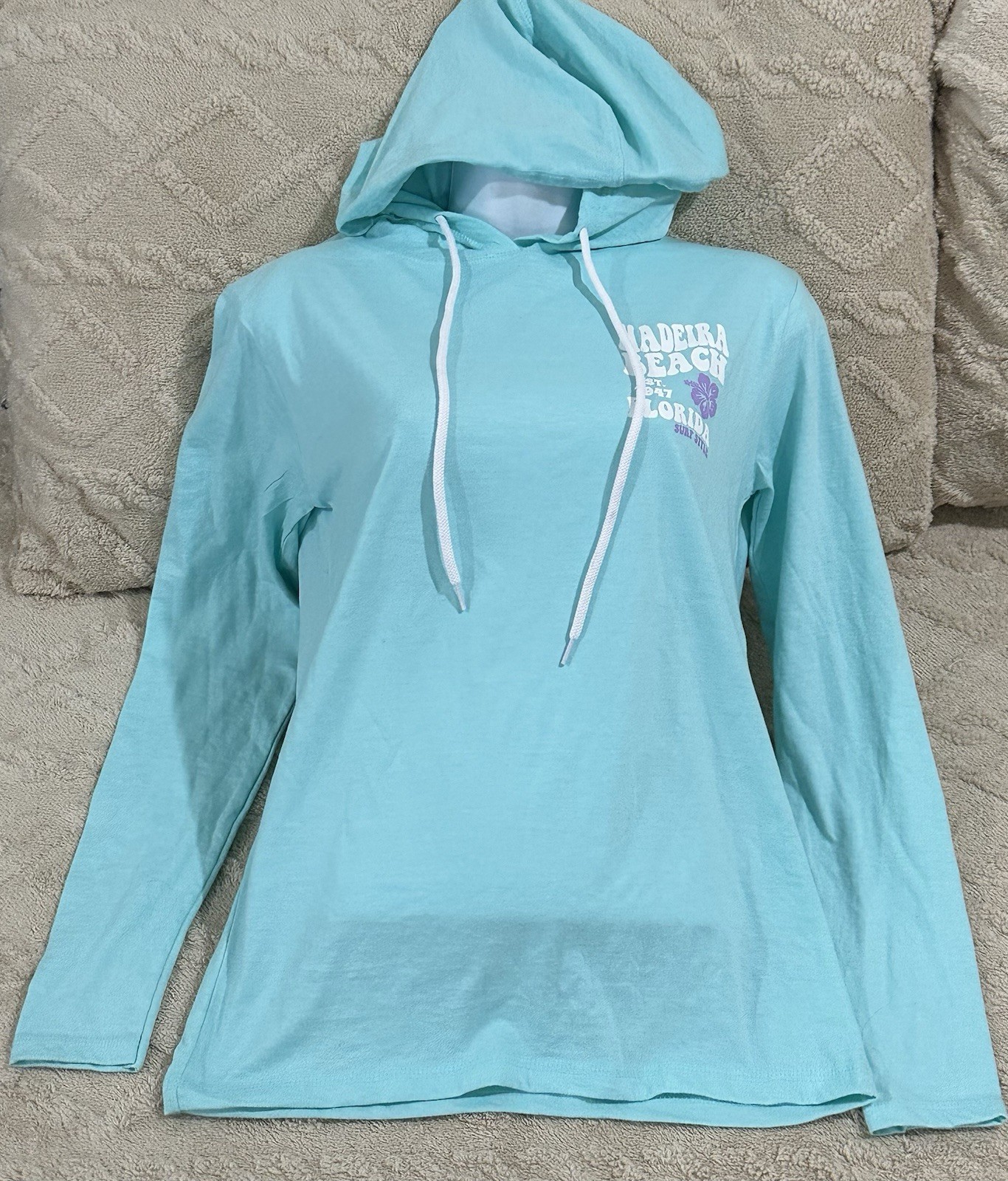 Surf Style Madeira Beach Florida Hoodie Women’s Aqua Blue Shirt Size S
