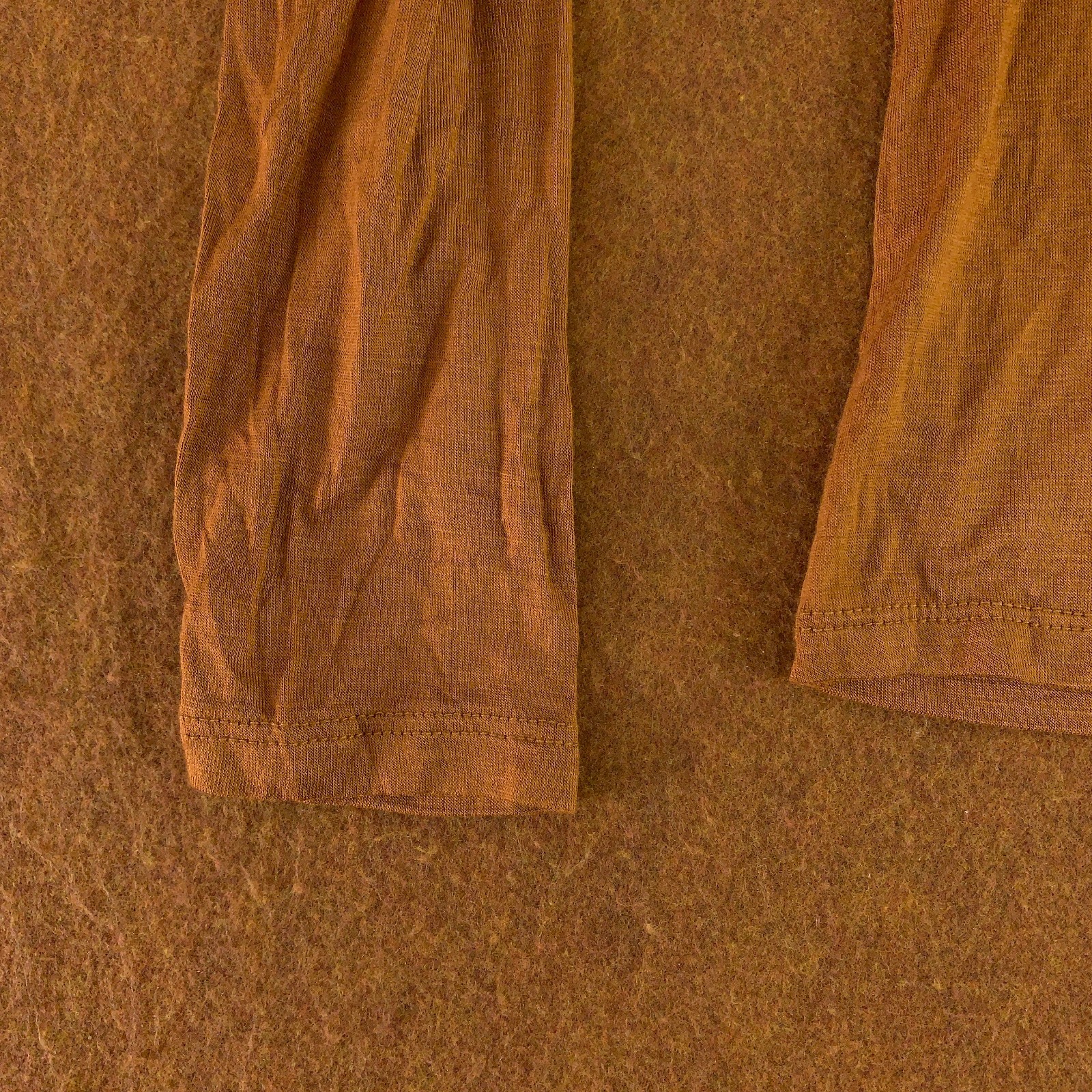 Active Basic Womens Small Brown Turtleneck Long Sleeve Pullover T-Shirt NWOT