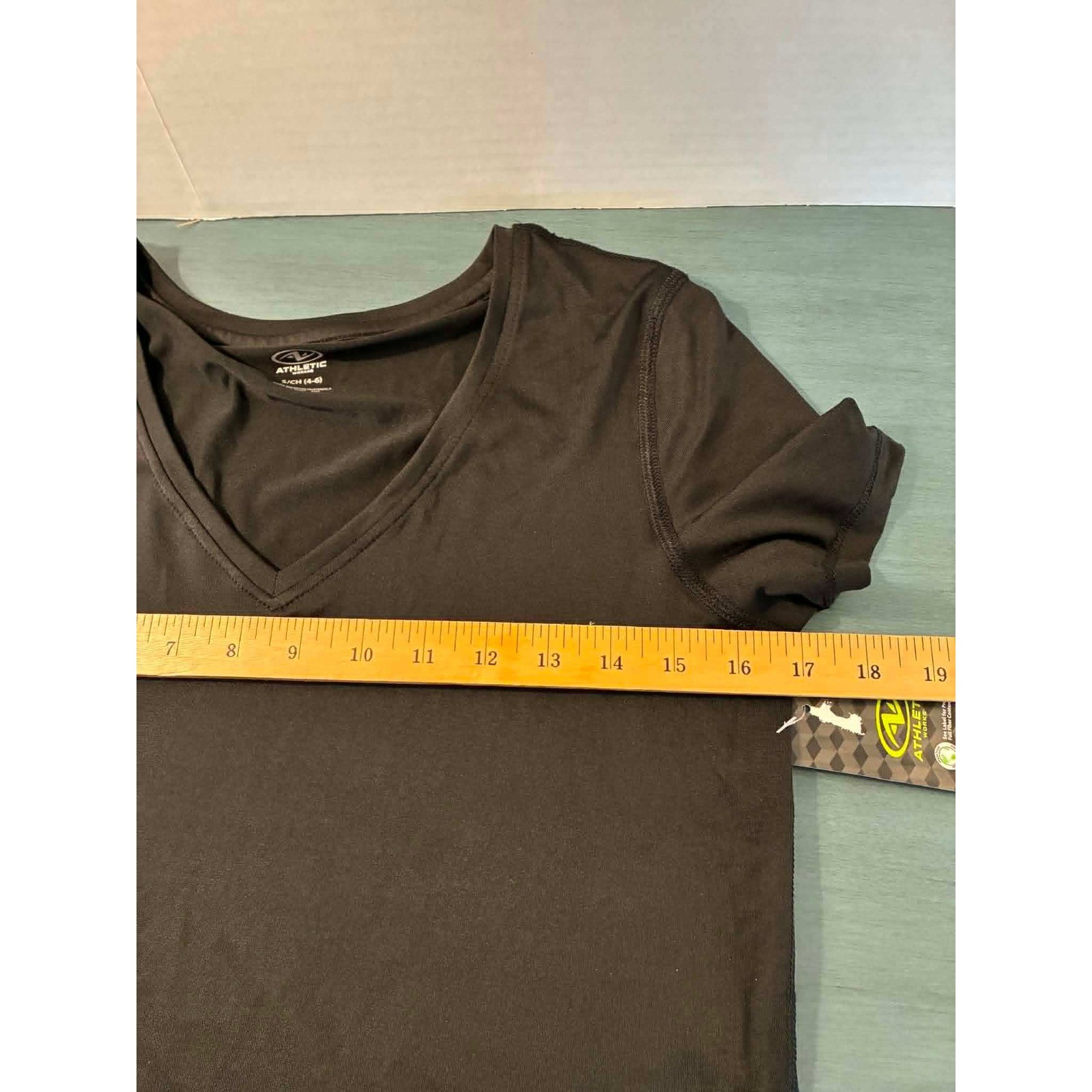 Athletic Works Womens Small Black V Neck Active Tee Moisture Wicking Athleisure