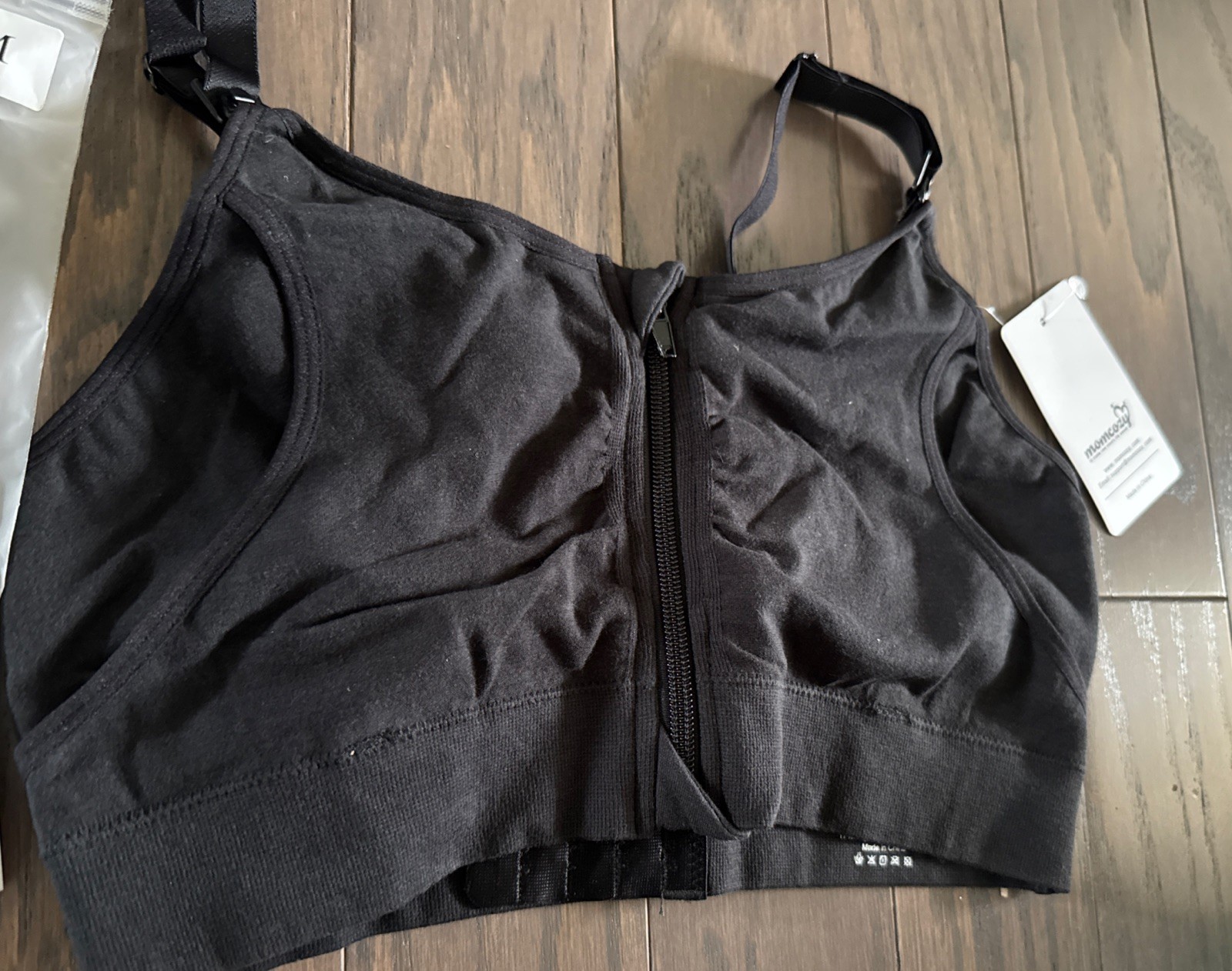 Momcozy nursing bra size medium maternity hands free black pregnancy comfort