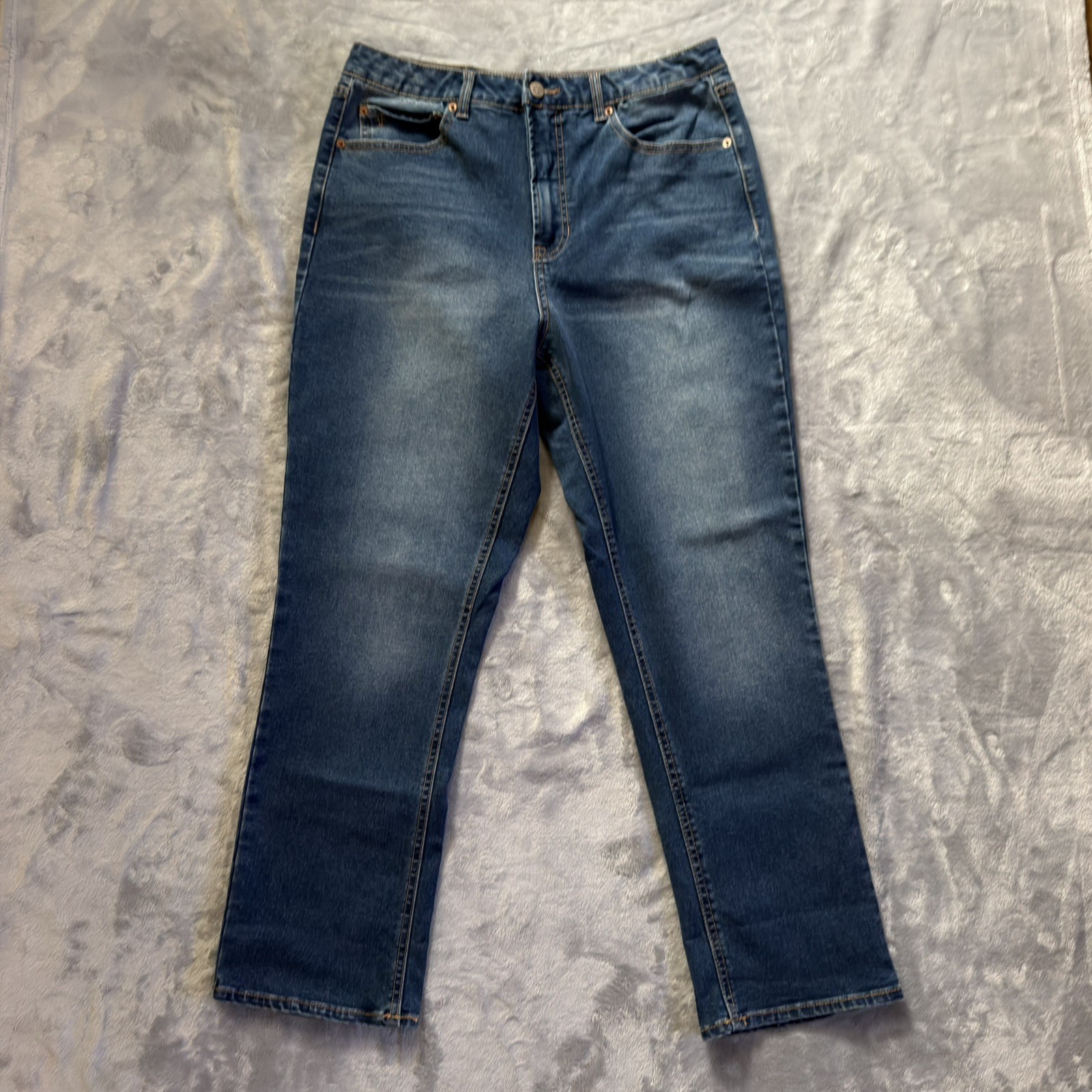 Frye Women’s Blue Straight Leg Stretch Jeans Size 10/30 Medium Wash Denim