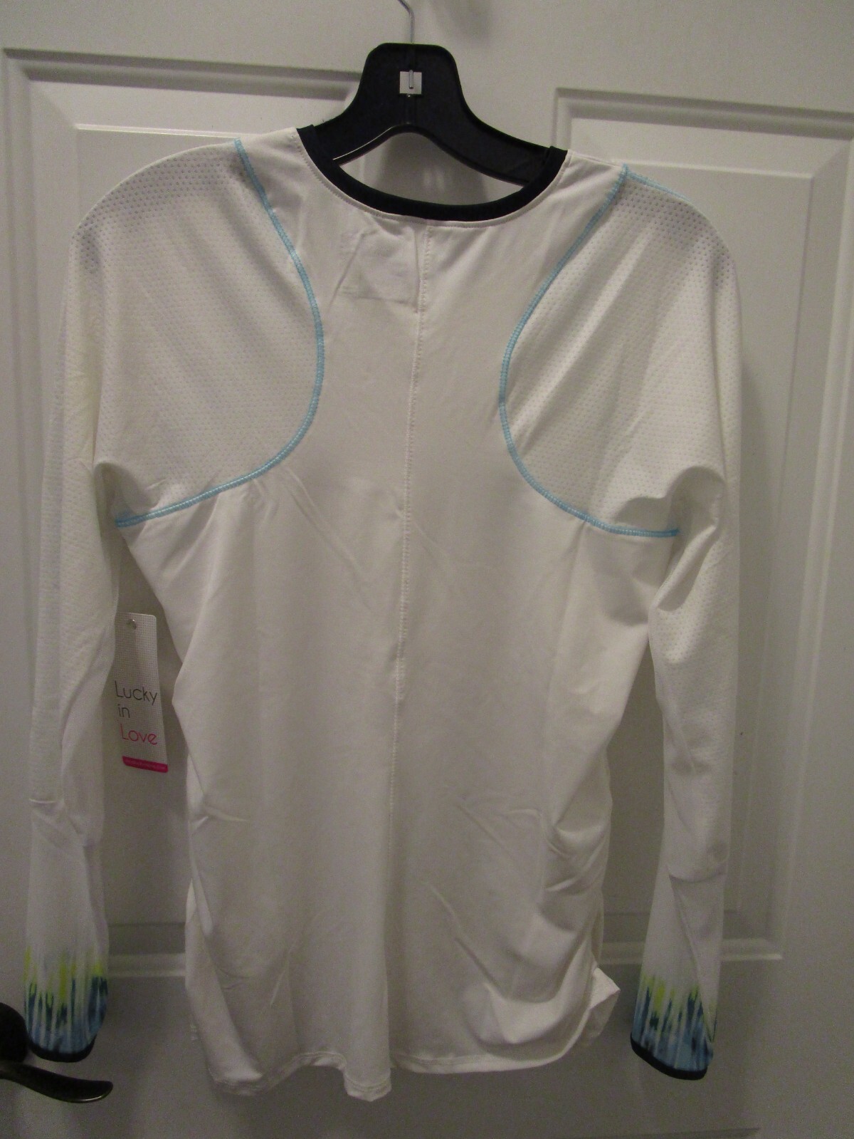 LUCKY IN LOVE WOMEN’S LET IT BE L/S TENNIS WHITE/ NAVY TOP SIZE SMALL