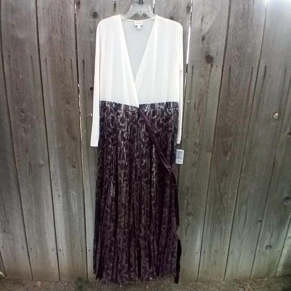 Elegant LulaRoe Deanne Fully Wrap Maxi Dress Medium Metallic Purple & Cream New