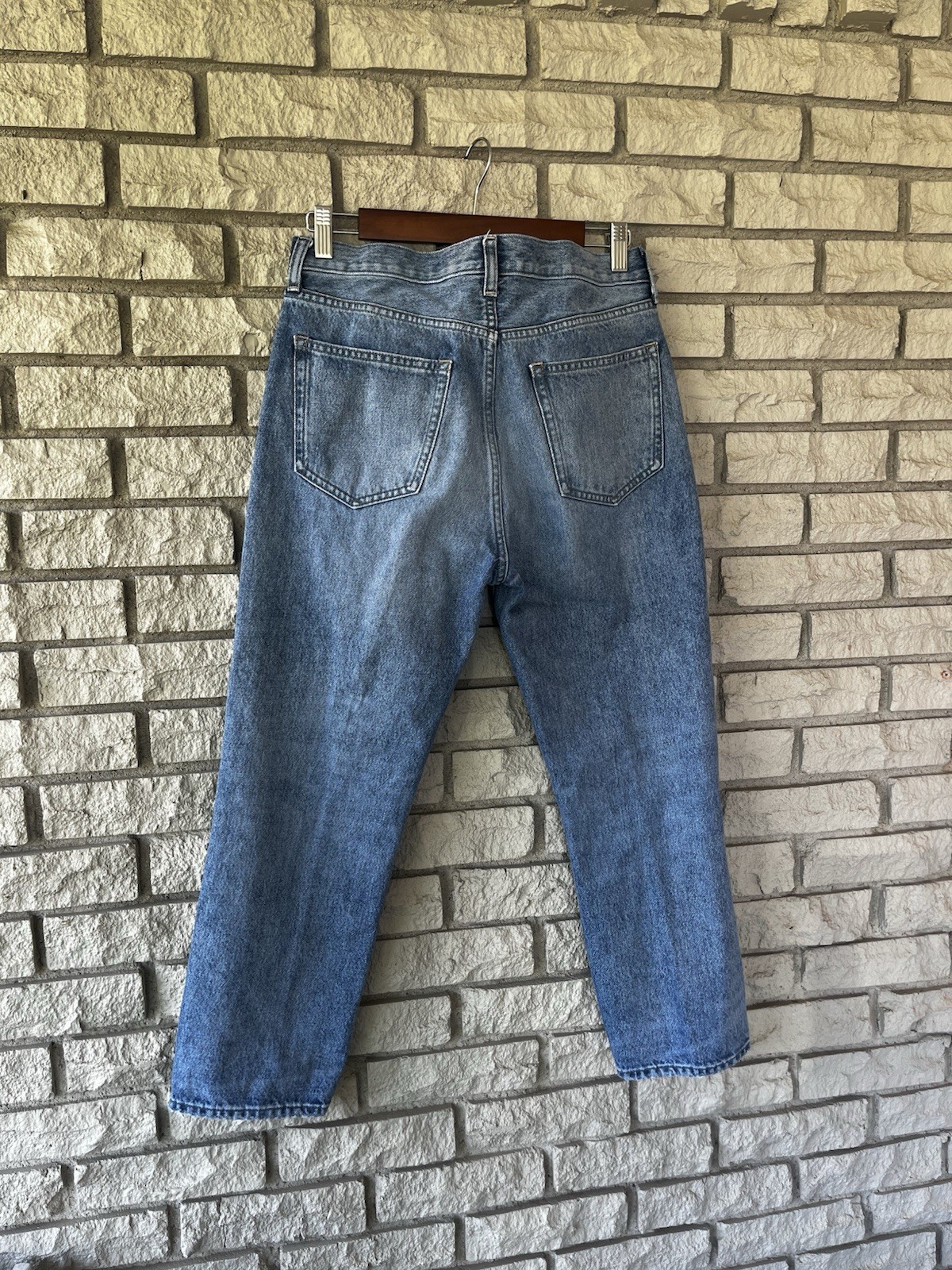Gap Denim Medium Wash Distressed Buttonfly Boyfriend Jeans Size 4/27R