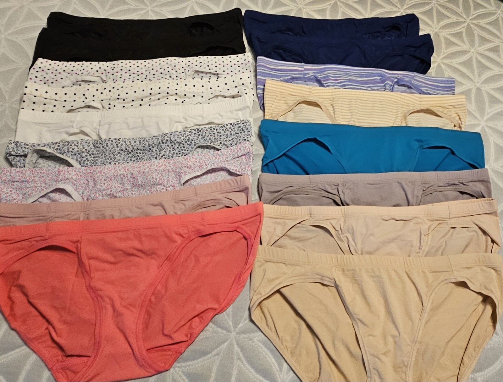 Barely There Invisible Look Panties 16 Pair Lot XL No Gusset Nylon Spandex Shiny