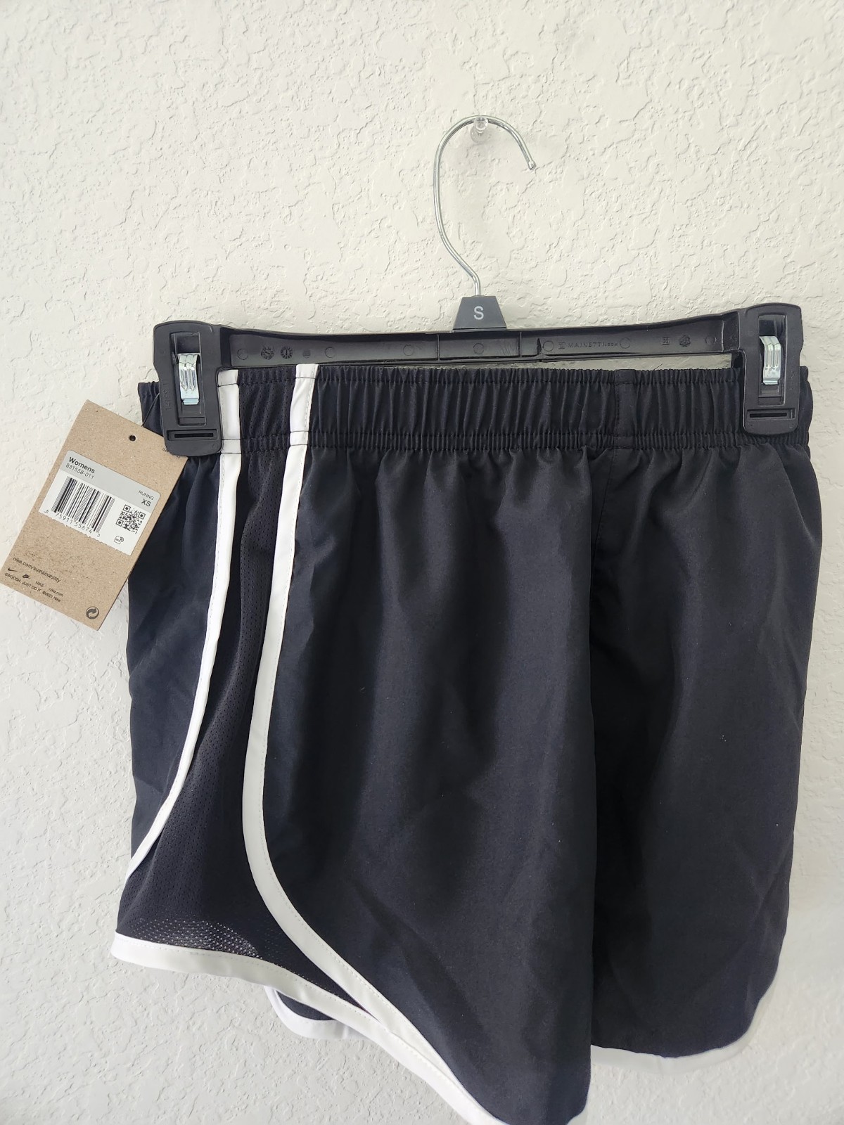 Nike Women’s Dry Tempo Short, Black, X-Small