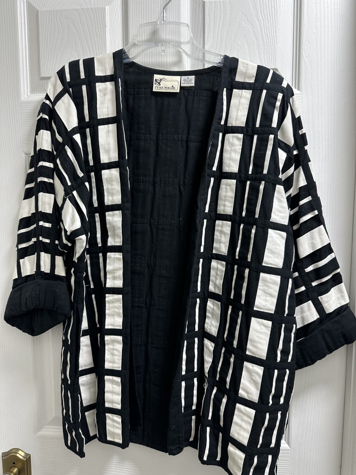 Vintage 90s Yak Magik Cotton Quilted Black/White Oversized Kimono Jacket Medium