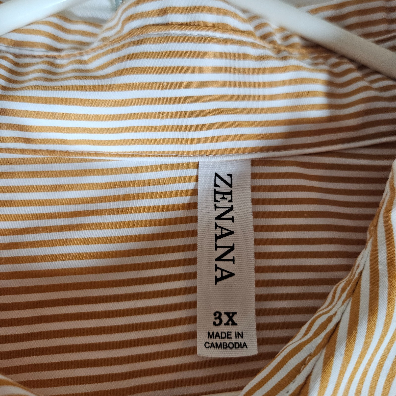 Zenana Plus Size 3X Striped Button Down Shirt Tan White Long Sleeve Pocket