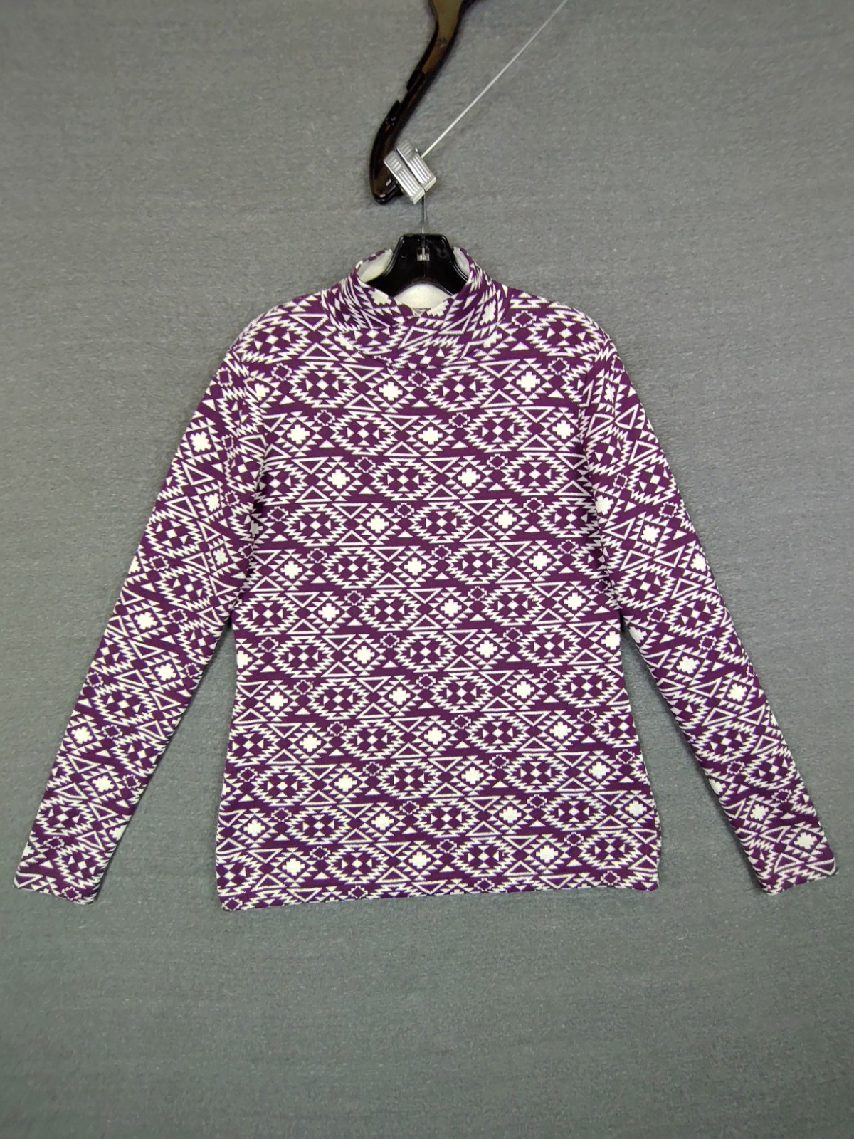 Duluth Womens Shirt M Purple Aztec Coolmax Knit Baselayer Hiking Gorp Camping