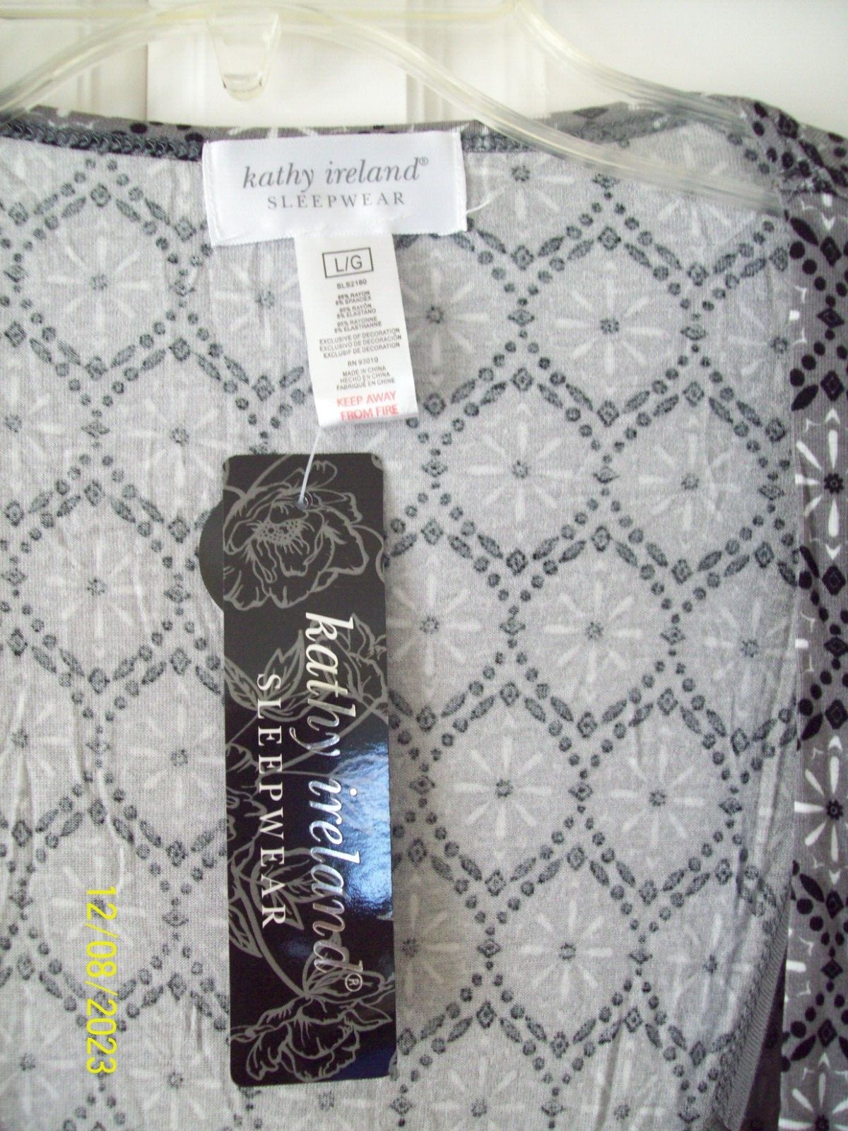 Kathy Ireland 95% Rayon, 5% Spandex Chemise & Robe Set Size LARGE NWT $48 TAG