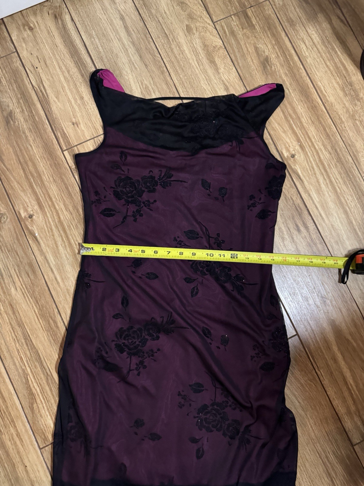 Buyer Too! Brand Women’s Elegant Evening Dress, In Purple And Black Size Medium