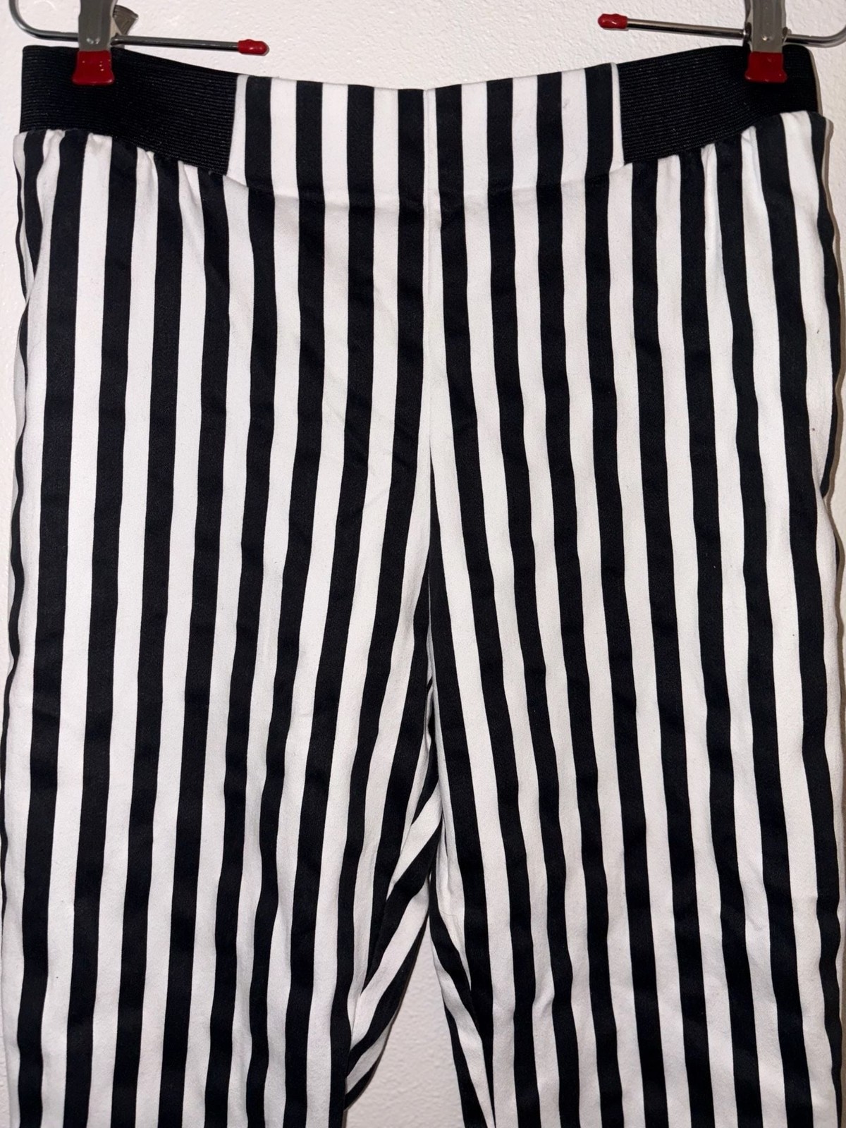 Junkfood Black and White Vertical Striped Elastic Waist Pants retro Sz Large