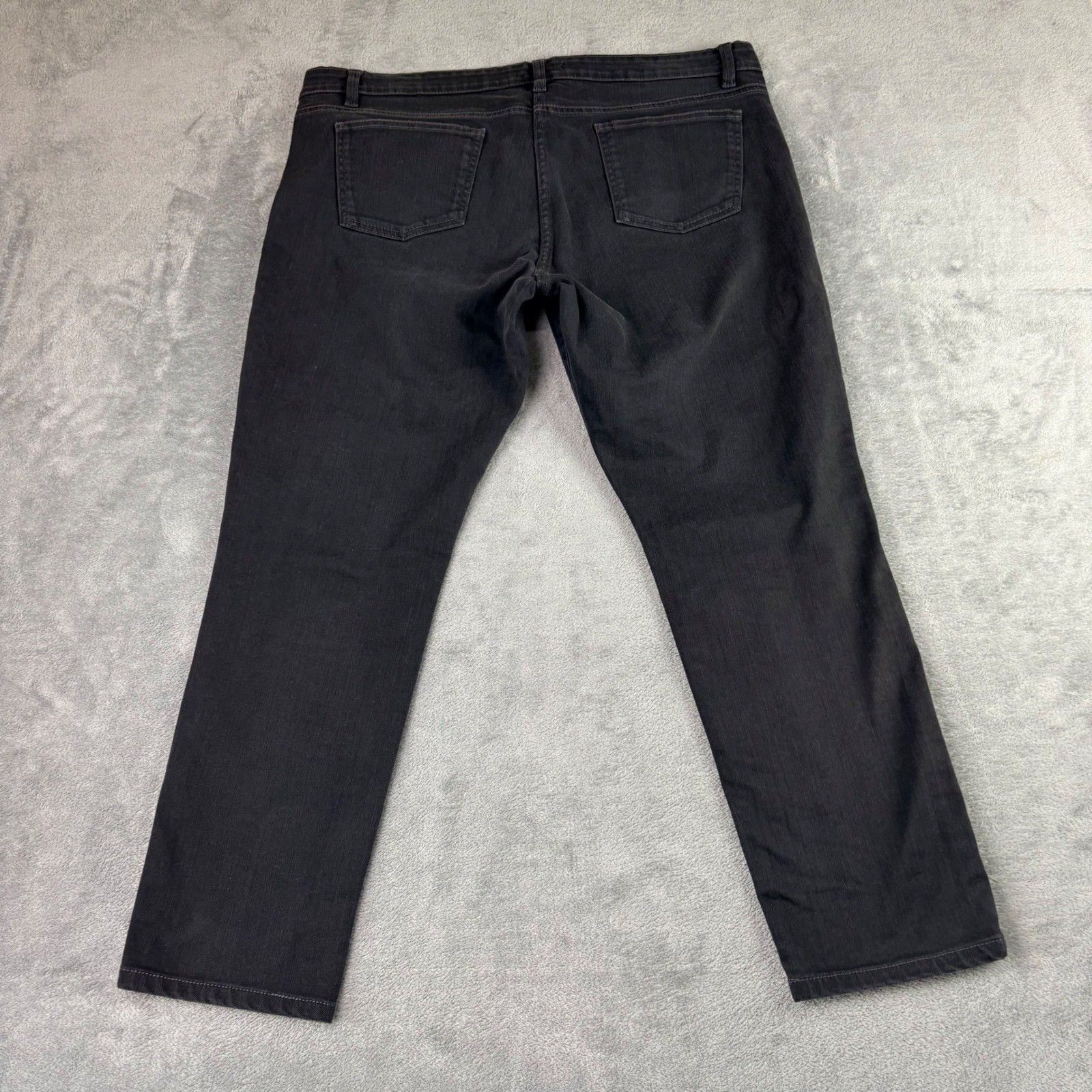 Eileen Fisher Women 16 Black Straight Leg Denim Jeans Designer Minimalist Chic