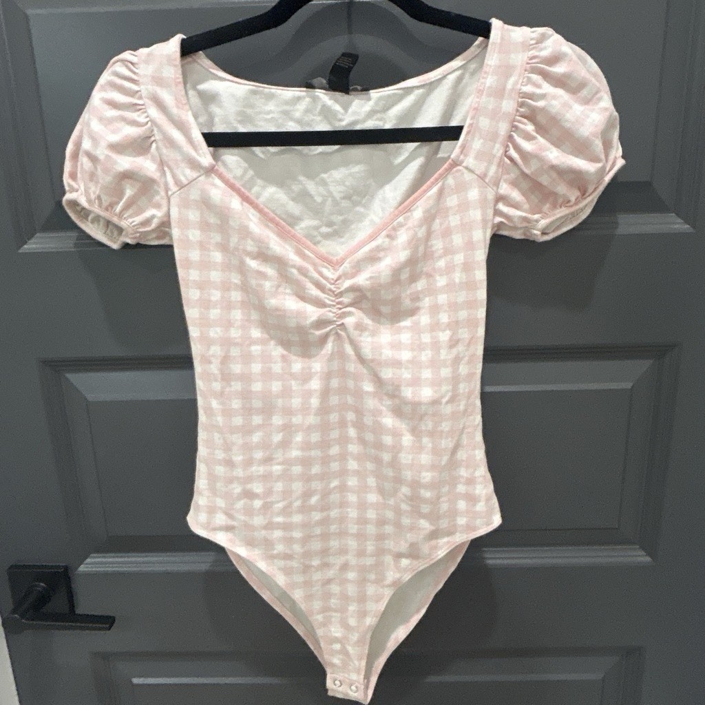 Forever 21 Pink/White Gingham Puff Sleeve Ruffle One-Piece Bodysuit S