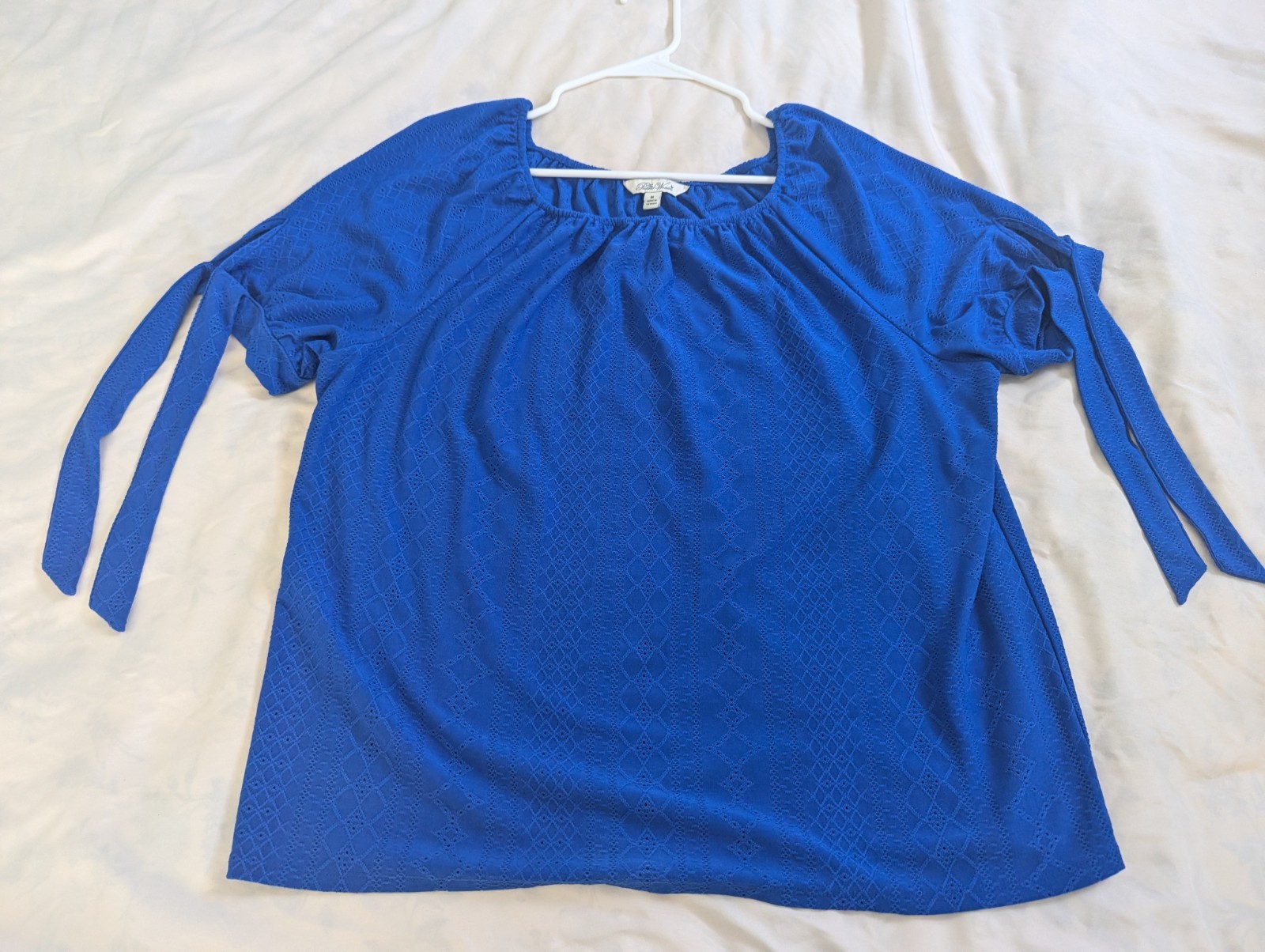 The Pioneer Woman Blue Textured Peasant Blouse Women’s Large Tie Sleeve Top