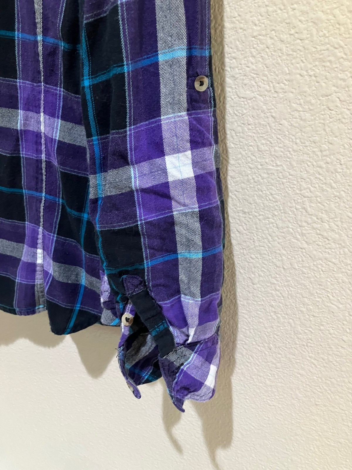 SO Plaid Shirt Button Up Purple Black Cotton Roll Tab Sleeve Flannel Womens M