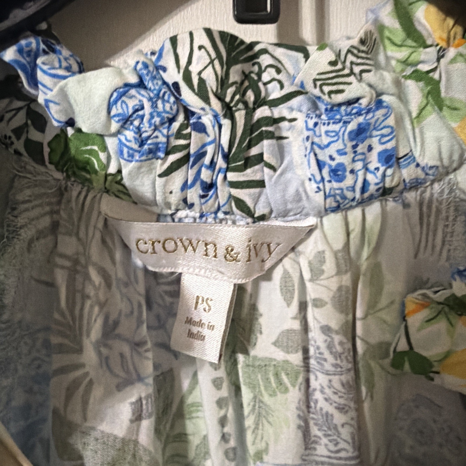 Crown & Ivy Blue White Ginger Jar Lemon Print Ruffle Cotton Blouse Size PS