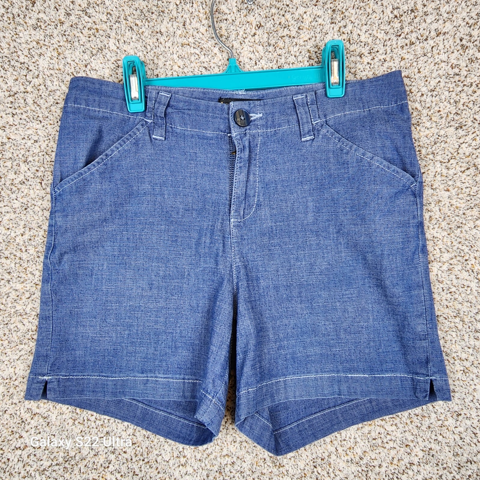 Lees Womens Shorts 4 Blue Mid Rise 4.5 inch Inseam Flat Back Pocket