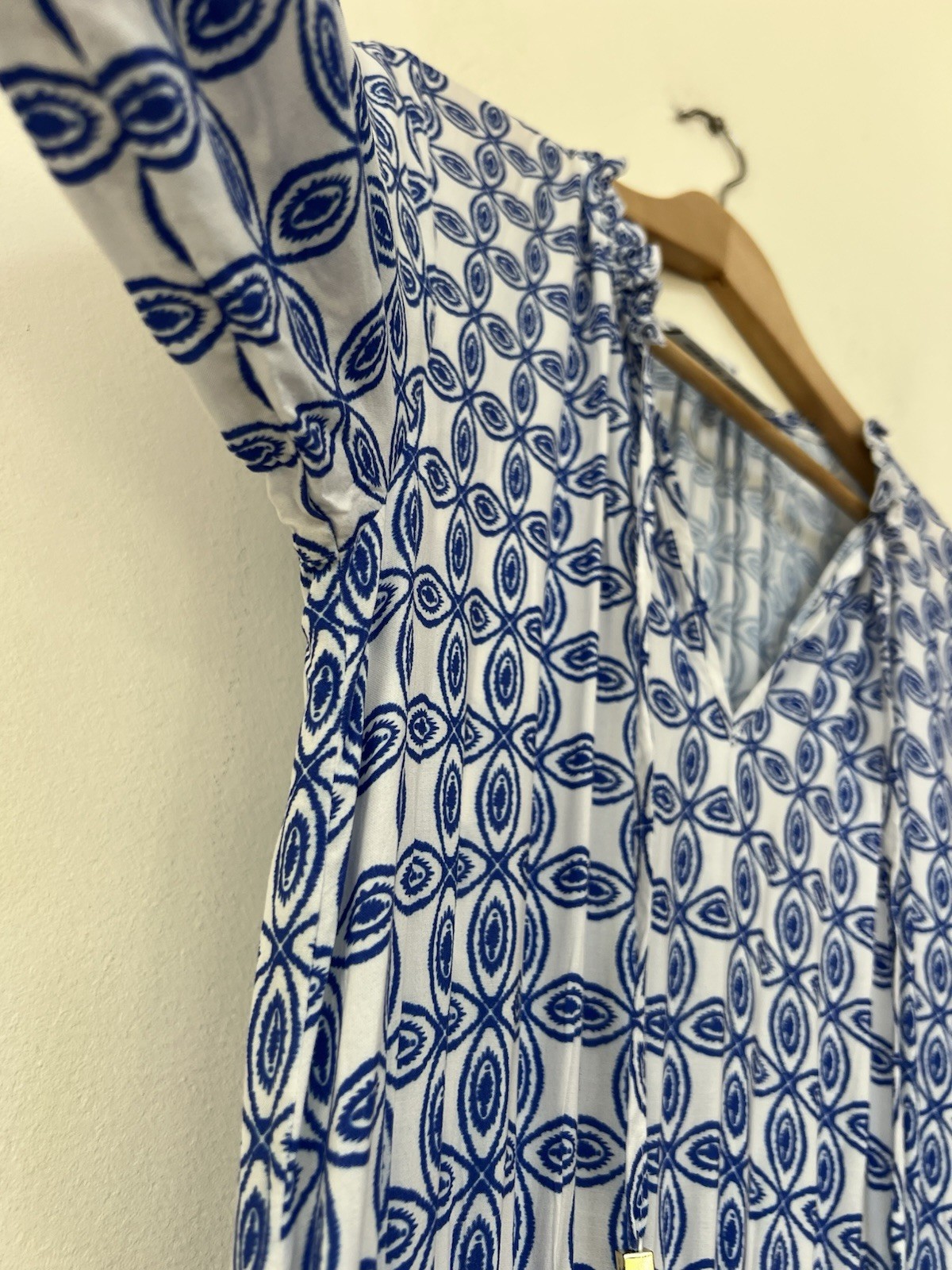 Heidi Klein Blue White Geometric Smocked Waist Resort Maxi Dress Medium 10