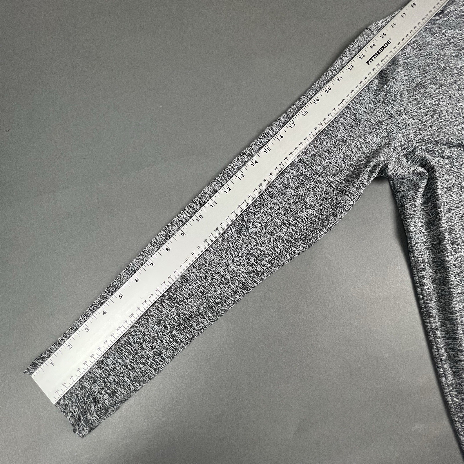 Nike Dri Fit Running Element Pullover Women’s Size XL Heather Gray 1/4 Zip