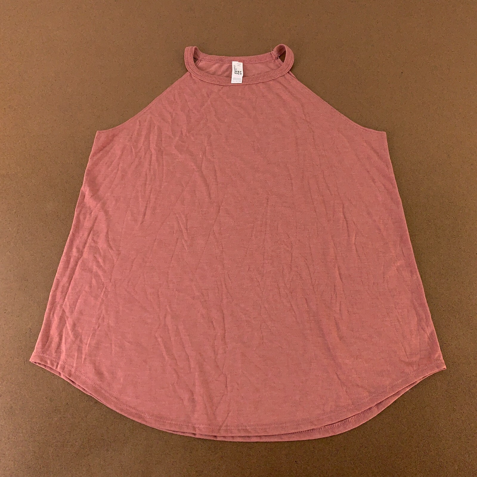 District Perfect Tri Women’s Size XL Blush Frost Pullover Rocker Tank New