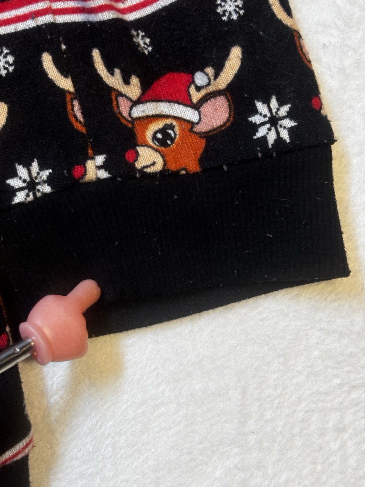 No Boundaries Womens Sweater Reindeer Long Sleeve Juniors Size 3XL – Runs Small
