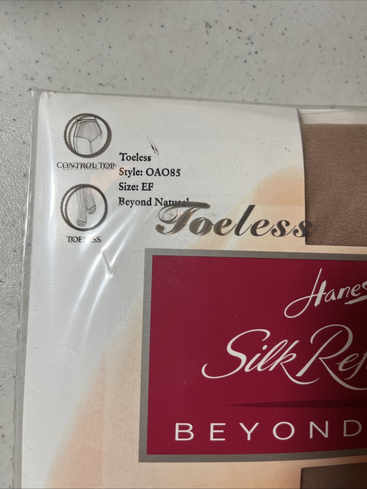 Hanes Silk Reflections Beyond Bare Toeless Beyond Natural Pantyhose Size EF(Y12)