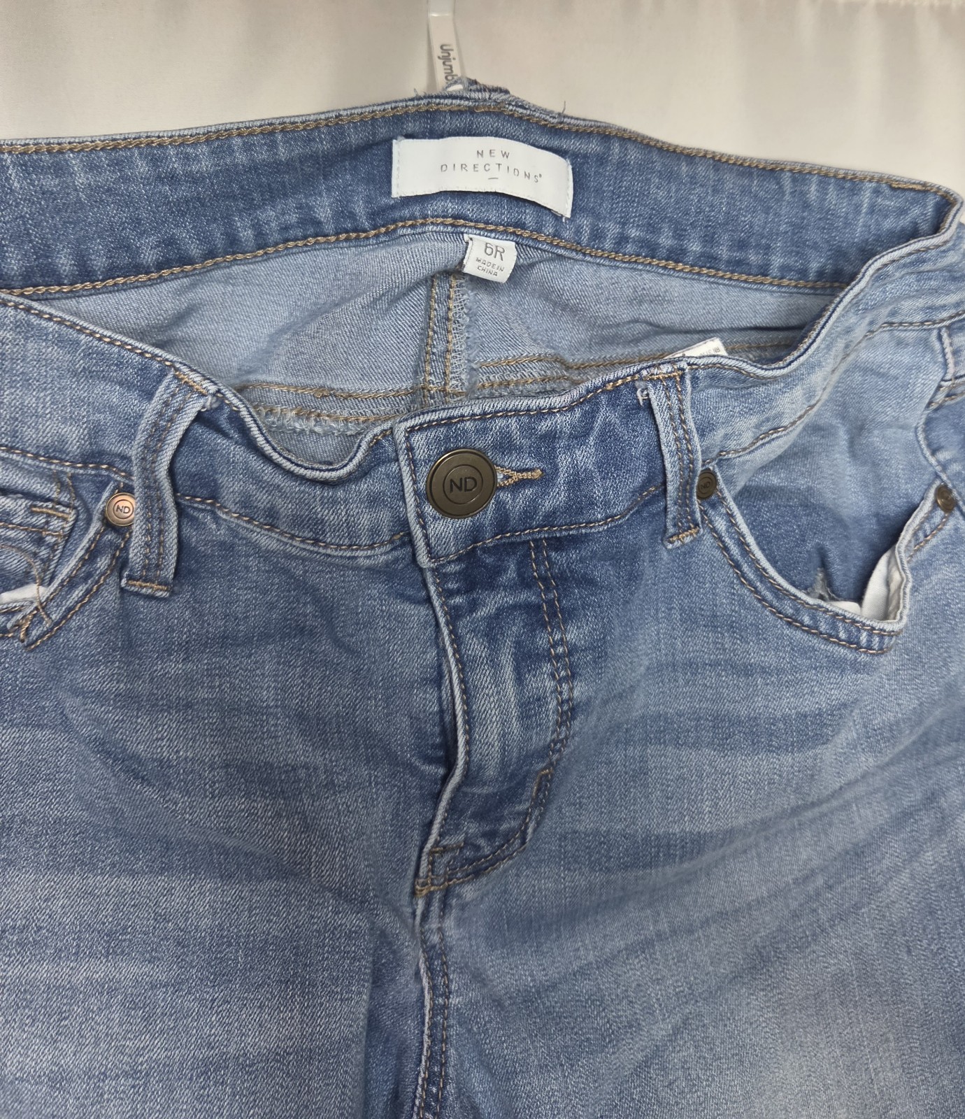 New Directions Women’s Blue Medium Wash Denim Bootcut Jeans 5-Pocket