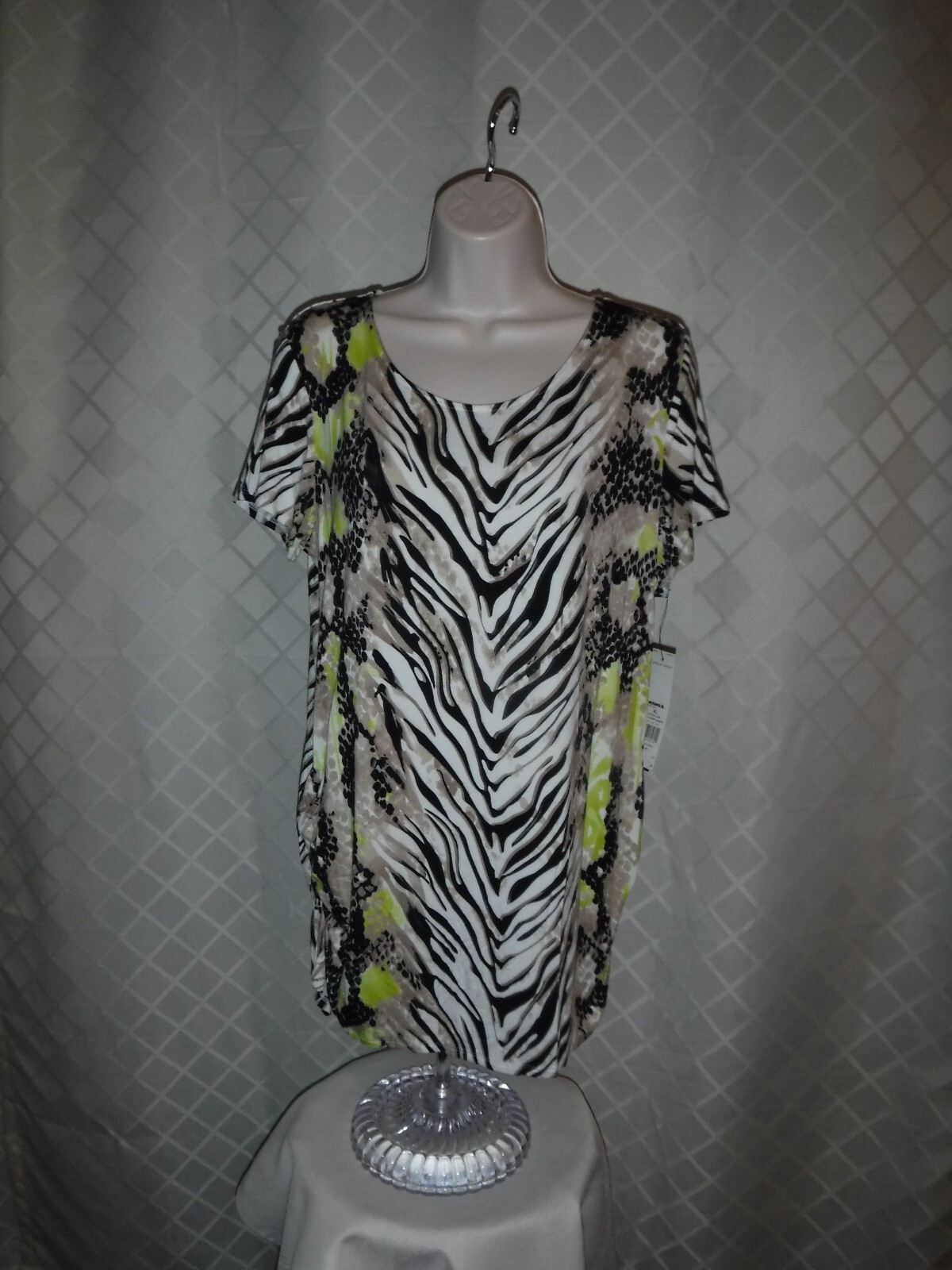 Short Sleeve Tee Tops XL,L,M,S,Dana Buchman,Multi Color 95% rayon 5% spandex