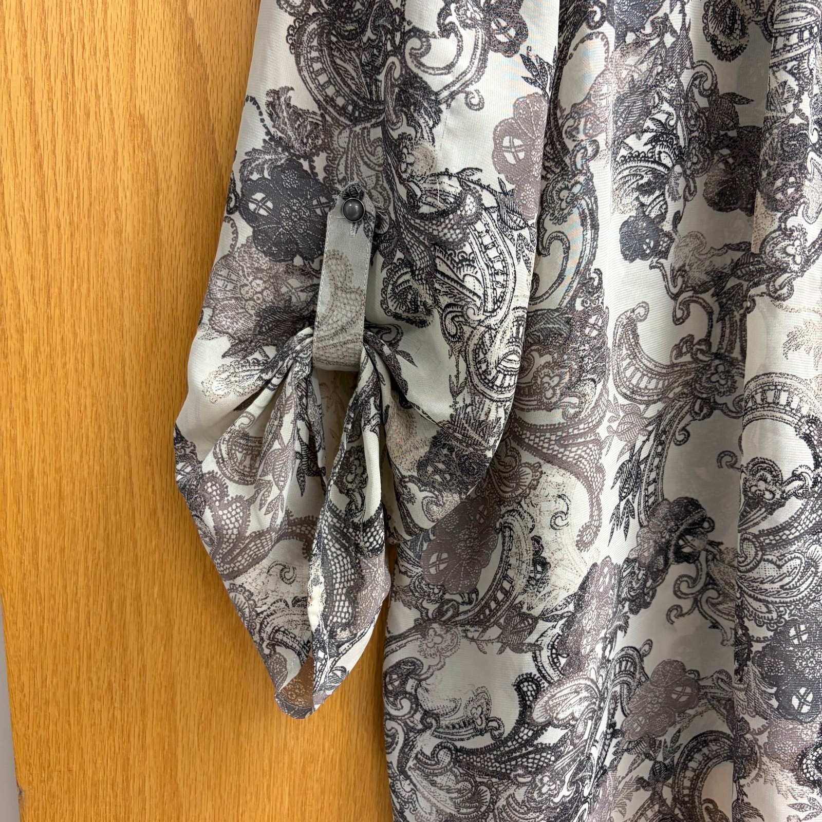 Maurice’s Paisley Feminine Boho Chic Peasant Blouse Semi Sheer Lace Plus Size 2