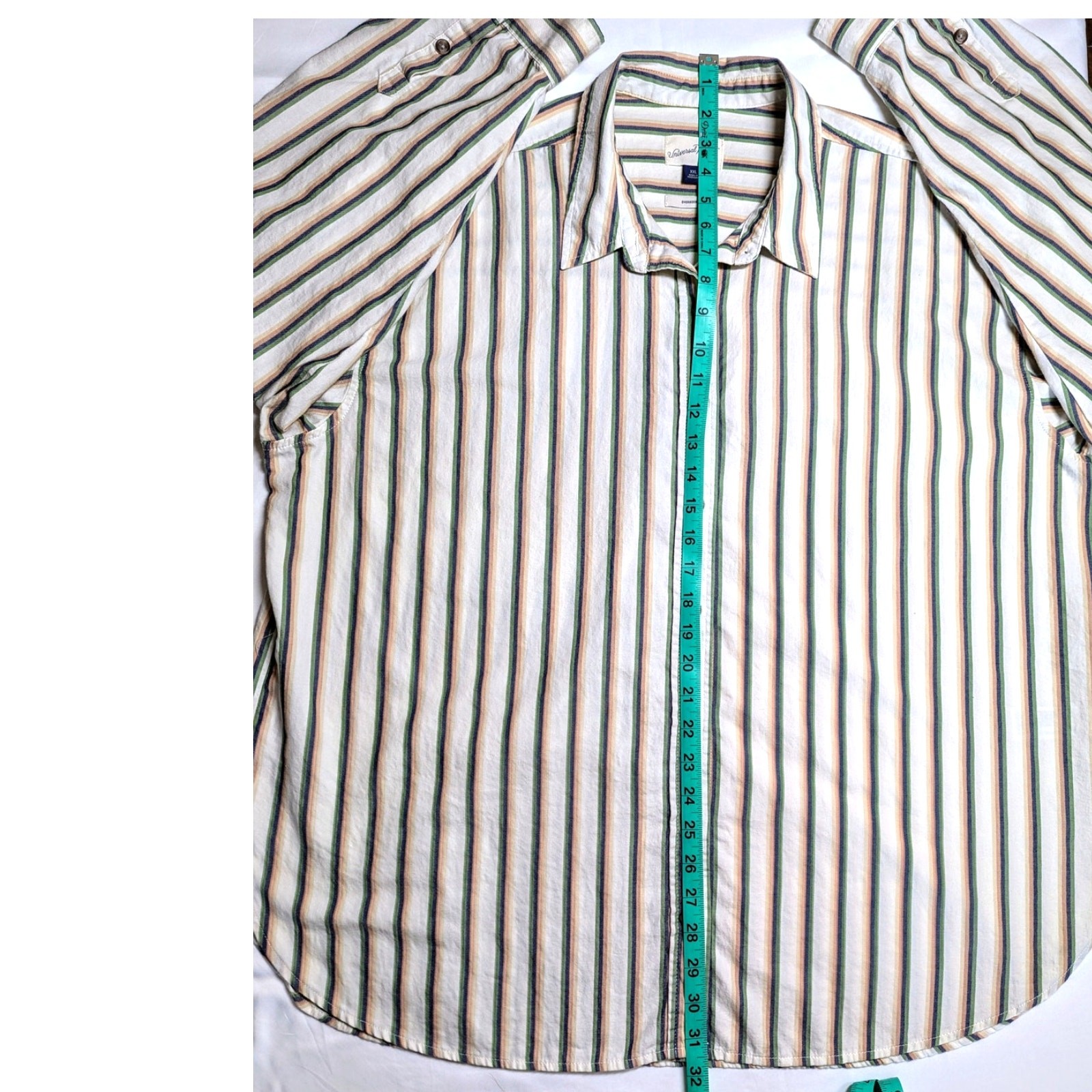 Universal Thread Goods Co. Women’s Striped Blouse. Size 2XL. Pre-Owned.
