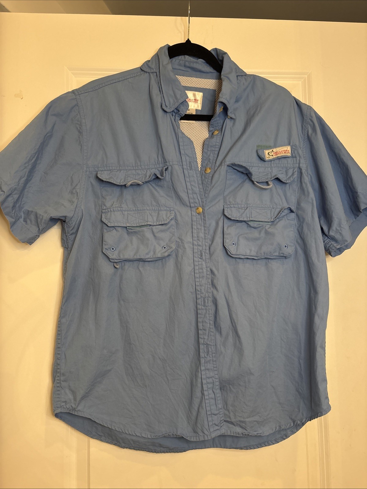 Worldwide Sportsman’s Women’s Med Short Sleeve Blue Vented Fishing Shirt, Size M