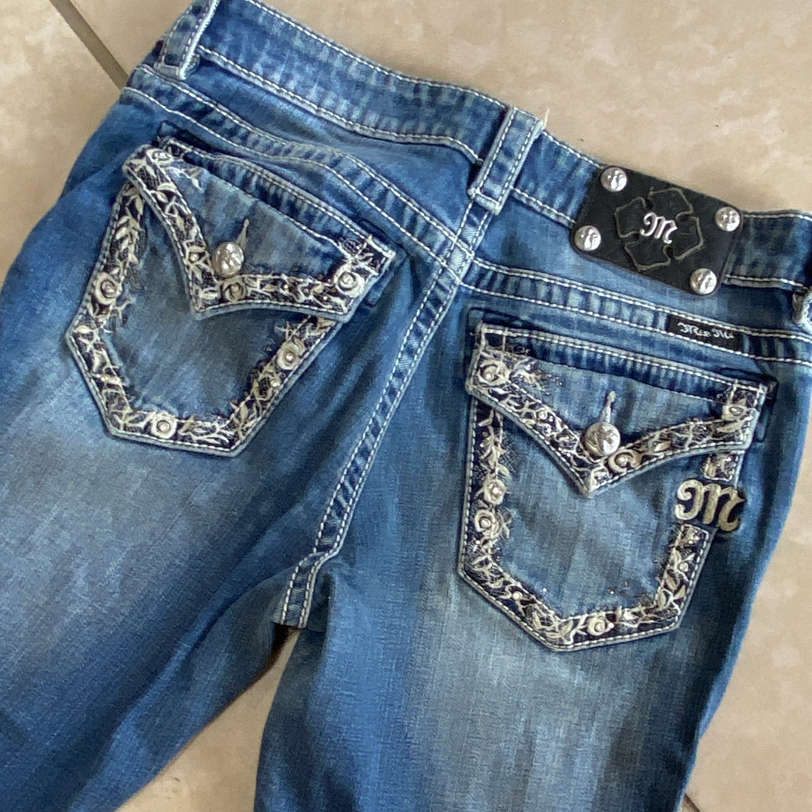 Miss Me Women’s Bootcut Medium Wash Blue Denim Jeans Rhinestone JP5294T2