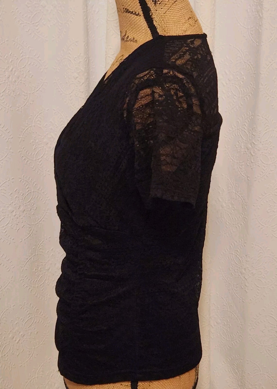 As U Wish AUW Women’s S Black Lace Short Sleeve Fitted V-Neck Top