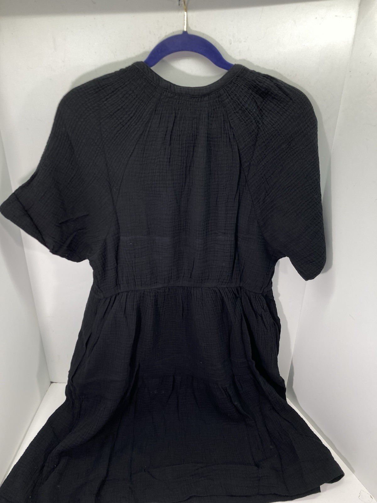 Gap Gauze Tiered Dress Women Size Small Black Short Sleeve Pockets Crinkled NWT