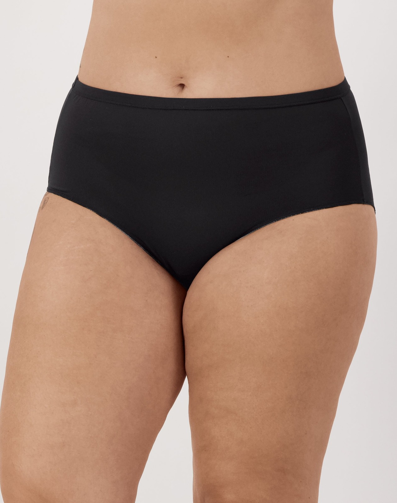 Hanes Just My Size Women’s Breathable Mesh Brief Underwear, 5-Pack (Plus Size)