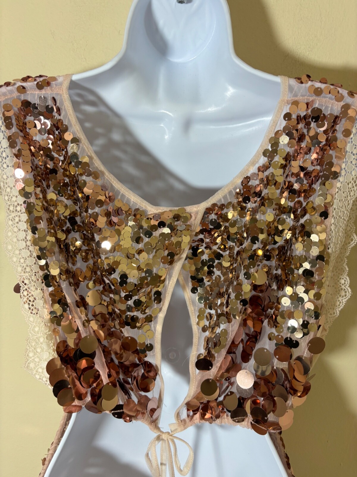 FREE PEOPLE Intimately GOLD Paillette SEQUIN Showgirl MAIN CHARACTER BODYSUIT XL
