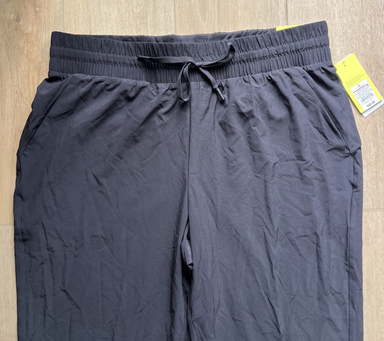 NWT All In Motion -Active Light High-Rise Taper Woven Pants Large Black