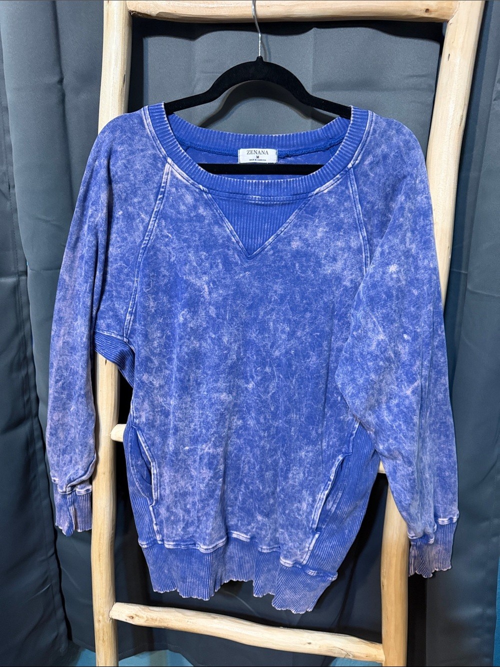Zenana Outfitters Blue Washed Ribbed Crewneck Sweatshirt