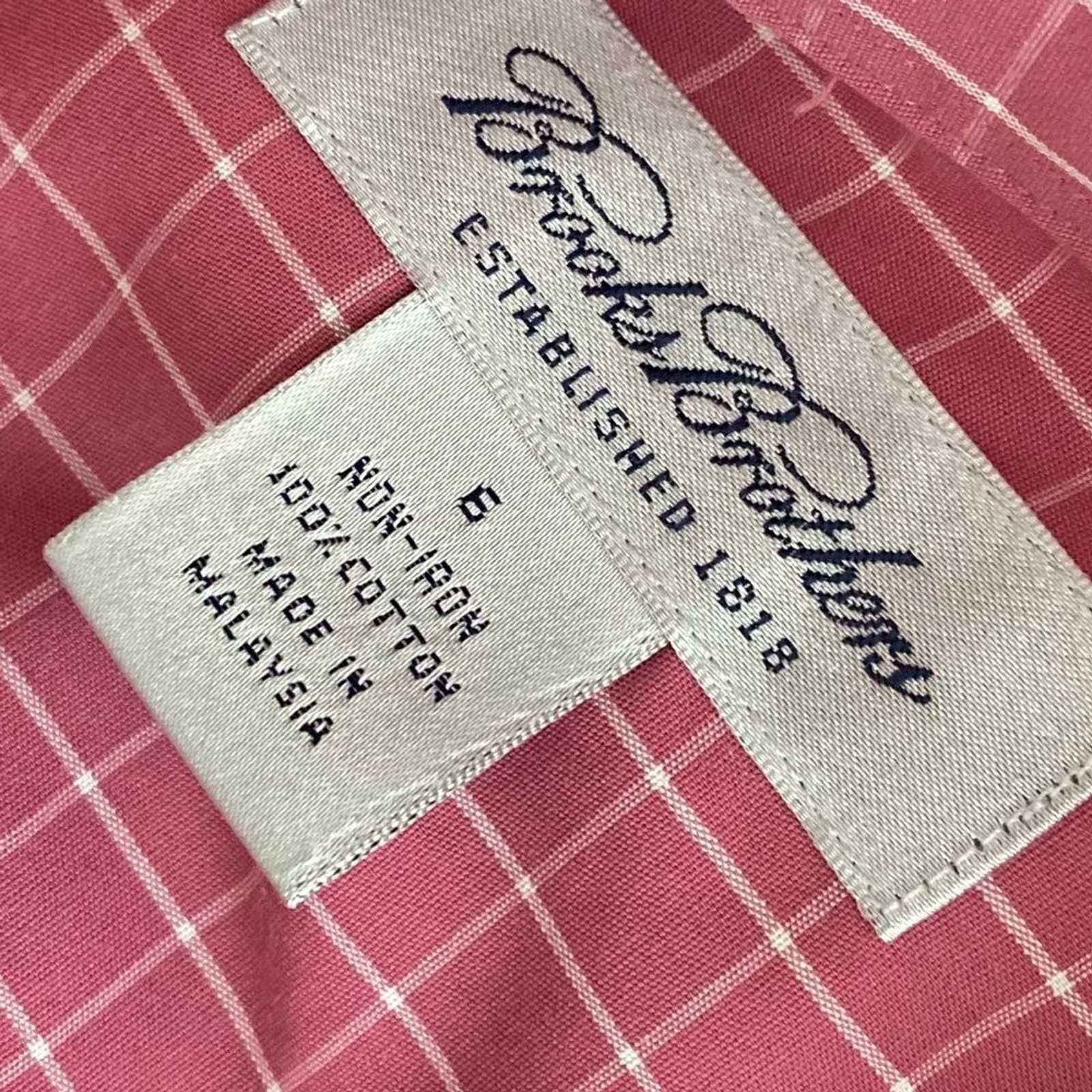 Brooks brothers size 6 pink button down stripe-down