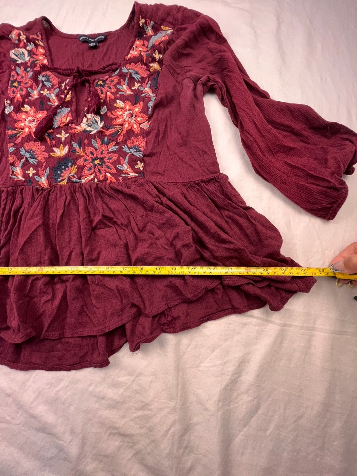 AMERICAN EAGLE OUTFITTERS Burgundy Embroidered Tie Blouse Size M Flowy
