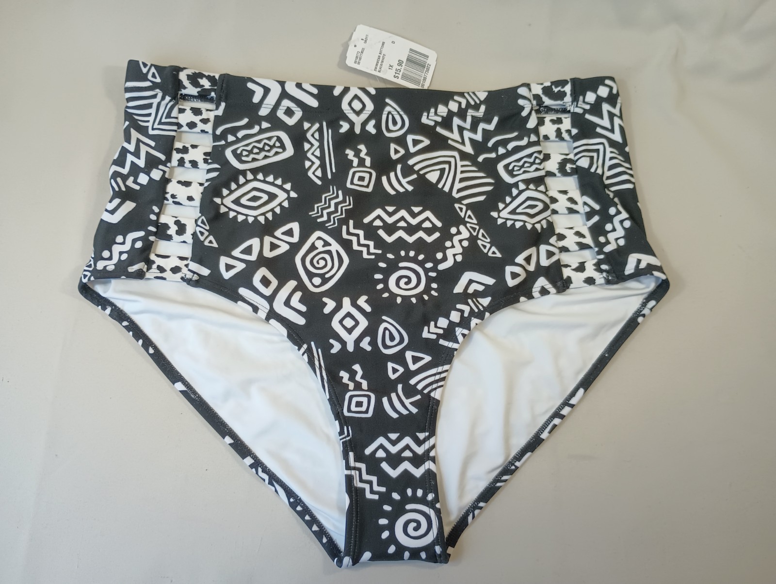 Forever 21 NEW Plus 1X Black White Swim Bikini Bottoms Side Accent Hygiene Liner