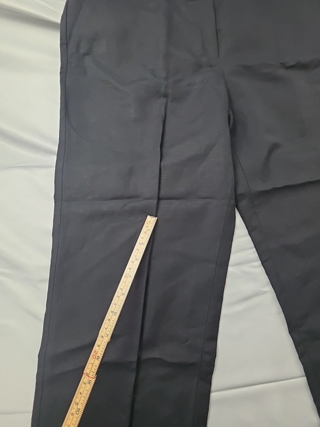 Women’s Black Covington Woman Pants Linen Blend Black 18W 55% Linen/ 45% Rayon.