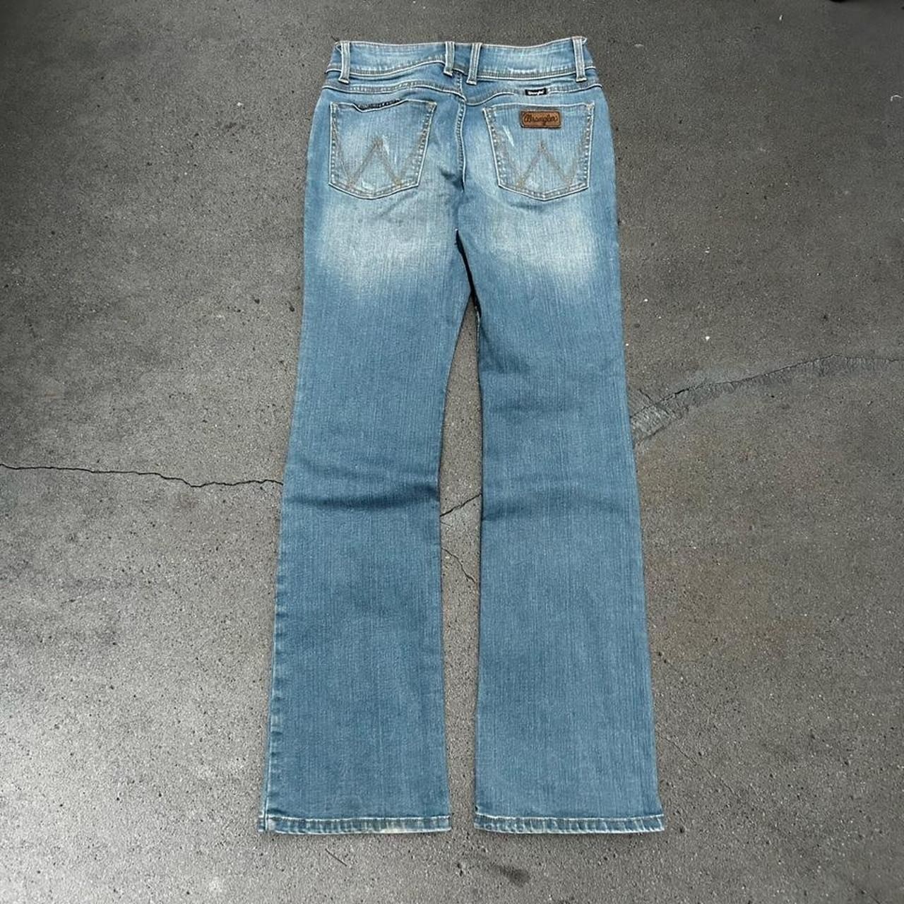 Women’s Wrangler light wash low rise bootcut western cowgirl denim jeans Size 3