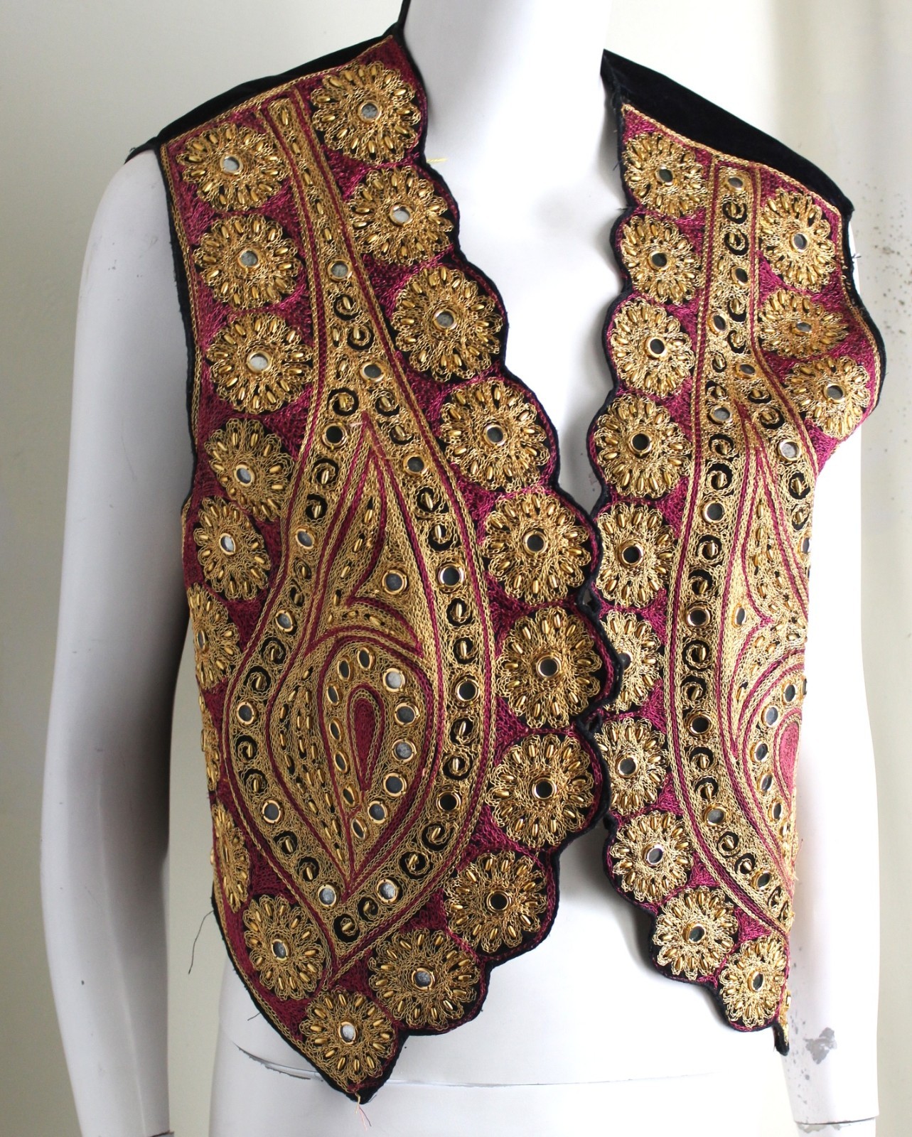 Estate Vintage Indian Afghan Pakistan Velvet Vest Jacket M L Gold Grommet